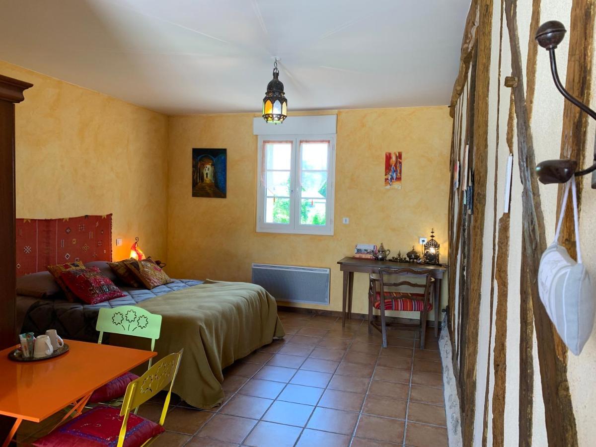 Bed and Breakfast Les Logis Du Breuil Marcheville Экстерьер фото