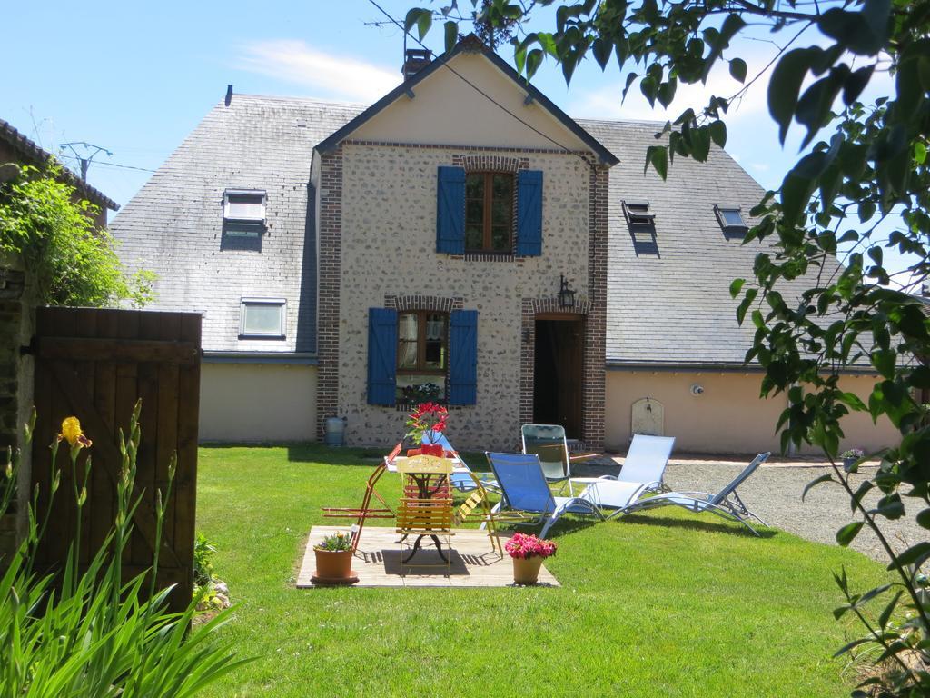 Bed and Breakfast Les Logis Du Breuil Marcheville Экстерьер фото