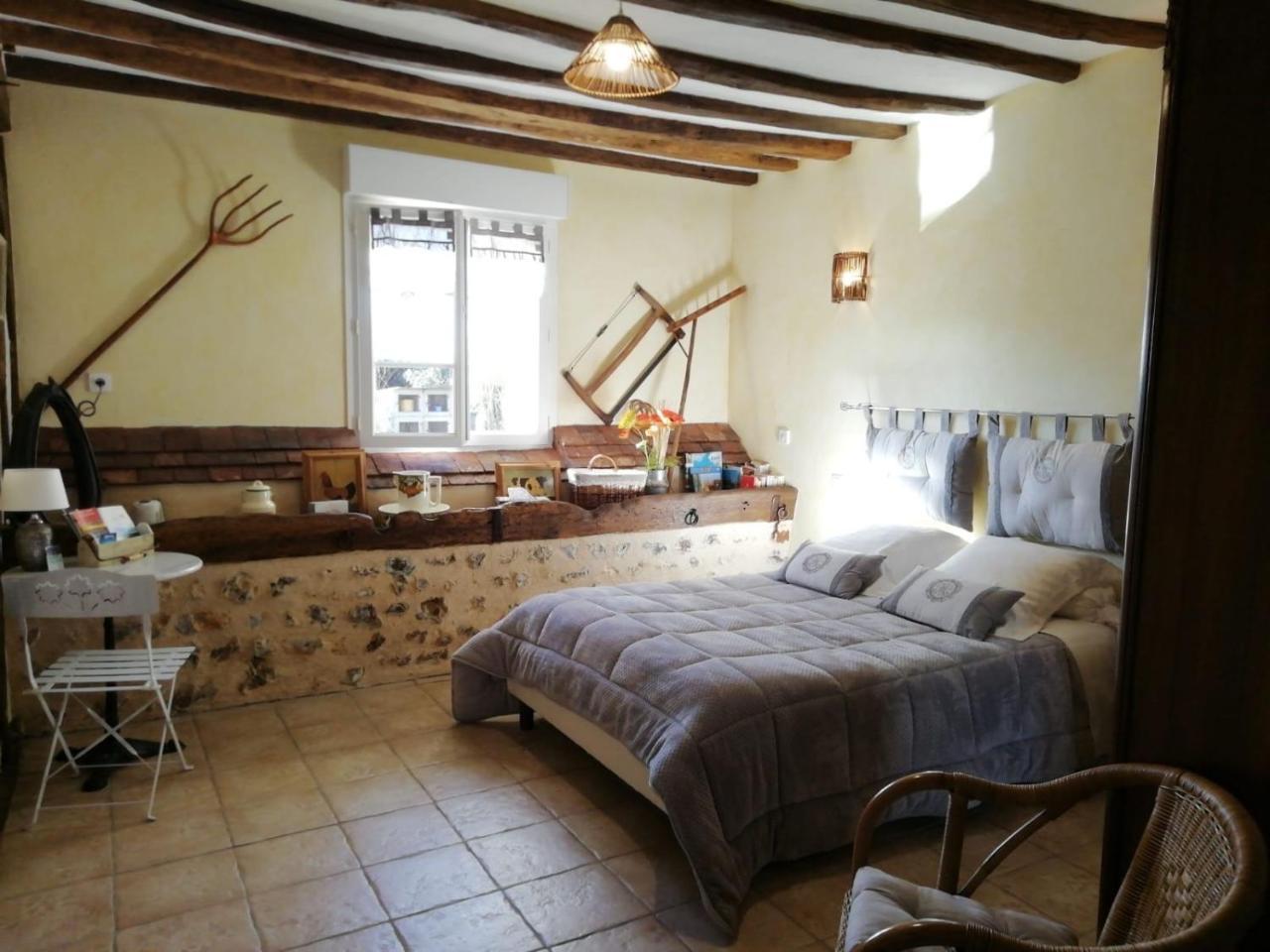 Bed and Breakfast Les Logis Du Breuil Marcheville Экстерьер фото